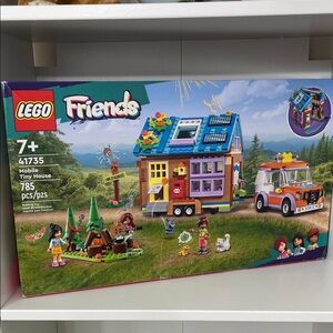 LEGO Friends Mobile Tiny House Set - Blue, Purple, Orange.